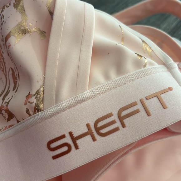 Shefit Bra Size 6Luxe Flex Wireless Adjustable Sports Bra Medium Impact Pink NEW - Picture 10 of 10